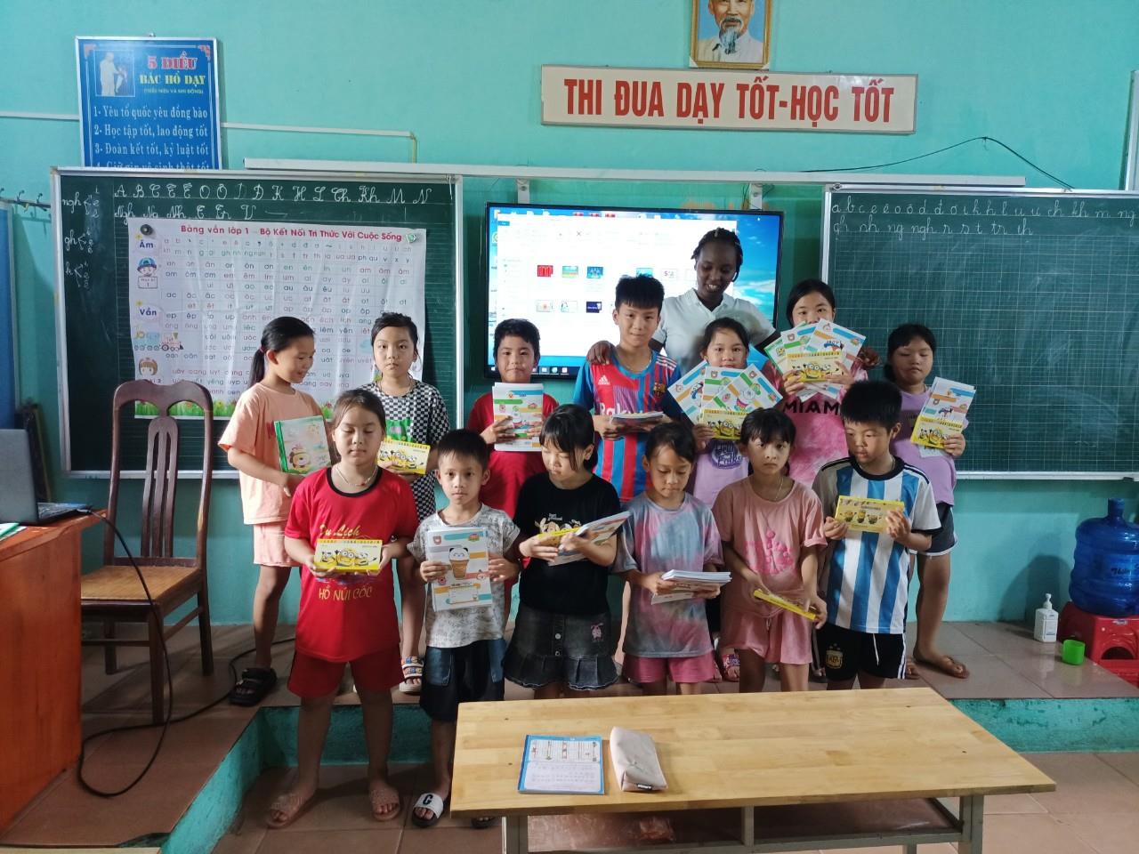Câu lạc bộ tiếng anh trong hè 2023 của trường TH Thanh Lâm, Bắc Giang
